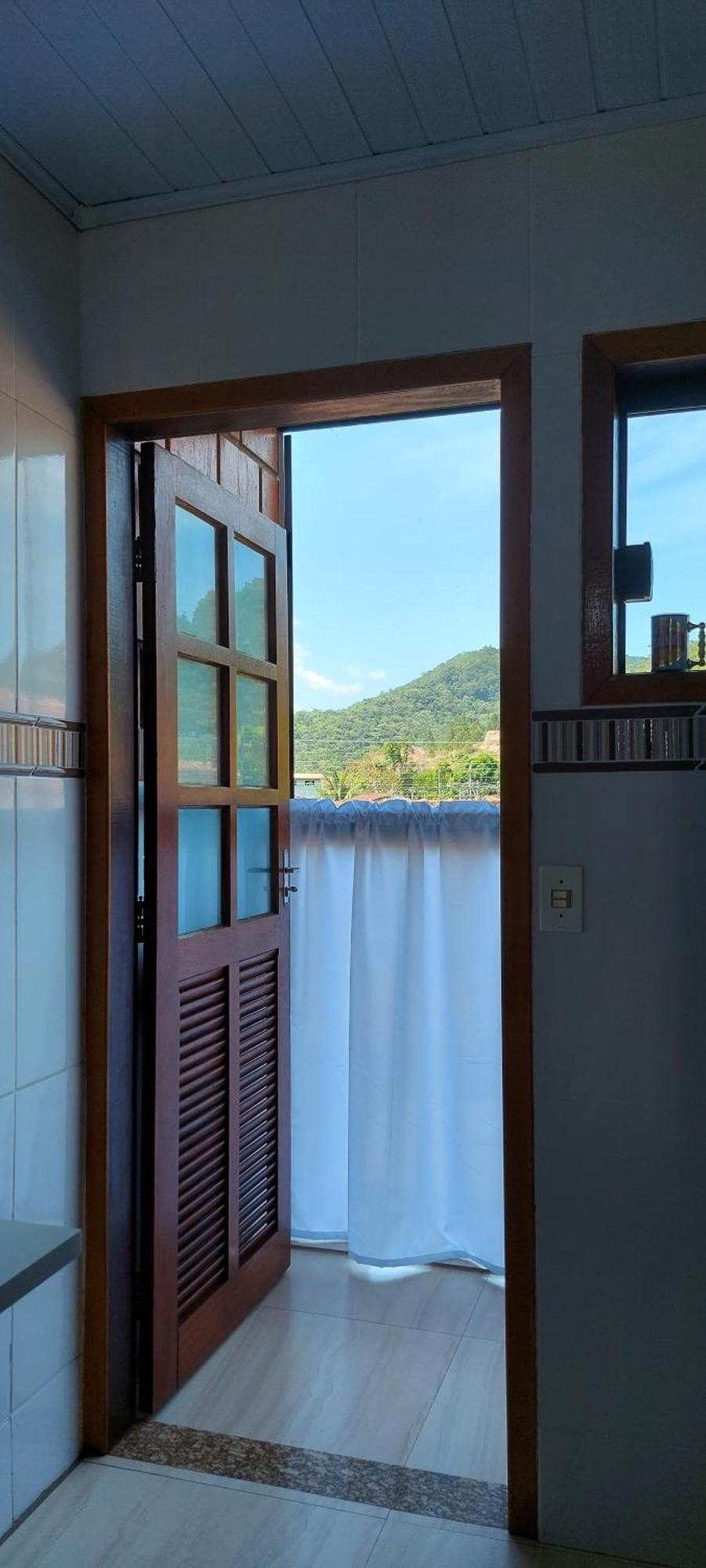Ferienwohnung Chale Borasol Martim De Sa Piscina 600Mts Da Praia Caraguatatuba Exterior foto